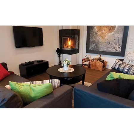 Svinoe Waterfront Lumparland